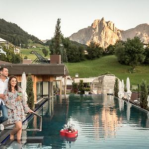 ABINEA Dolomiti Romantic SPA Hotel